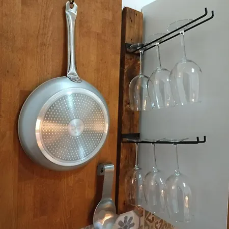 Narniandum Est نارني